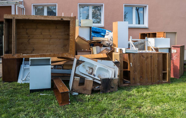 Best Hot Tub Removal  in West Elmira, NY